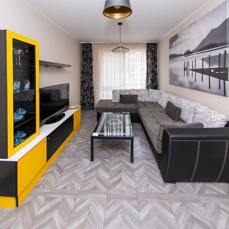 סופיה The Yellow Appartment מראה חיצוני תמונה